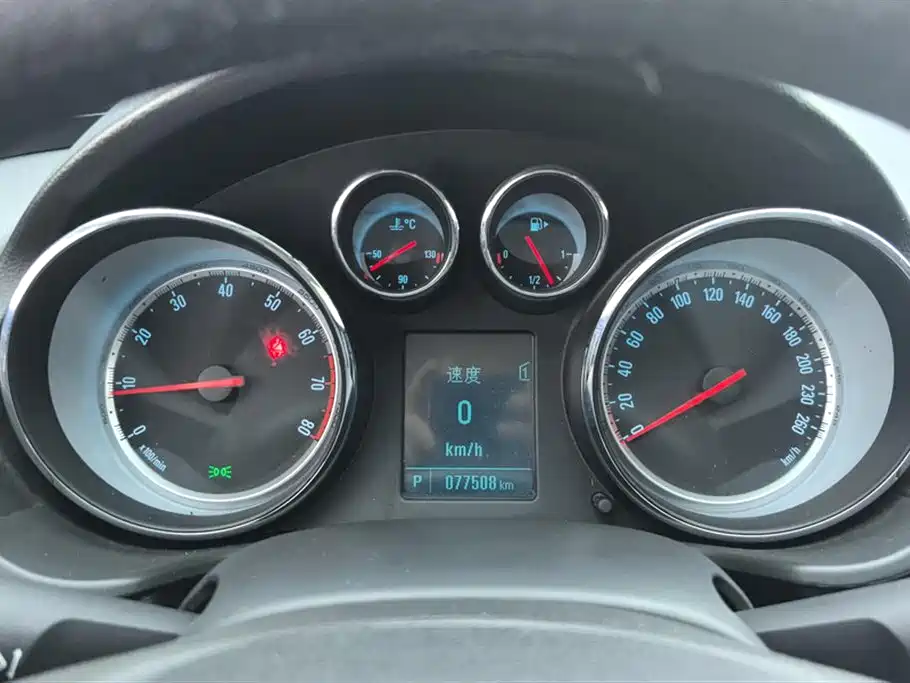 Buick Regal 2015 1.6T Leading Tech Edition фото 14