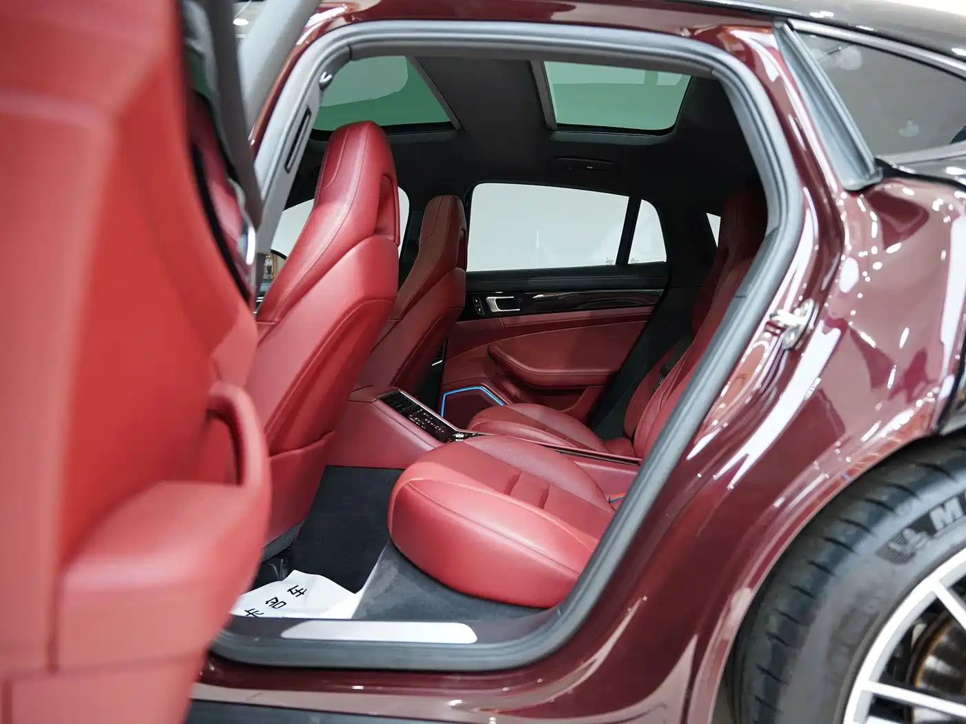 Porsche Panamera 2017 Panamera 3.0T фото 16