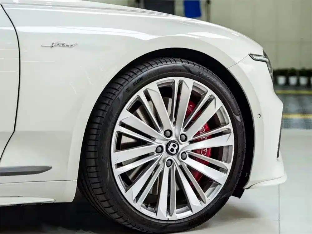 Bentley Continental Plug-in Hybrid 2025 2026 GT Ultimate Edition