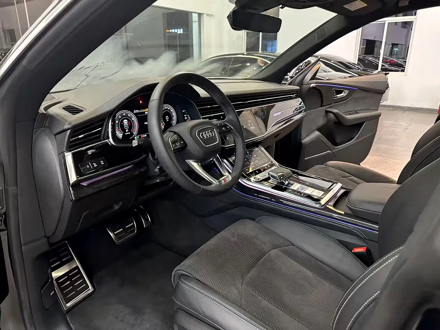 Audi Q8 2020 2021 Model 55 TFSI Premium Dynamic