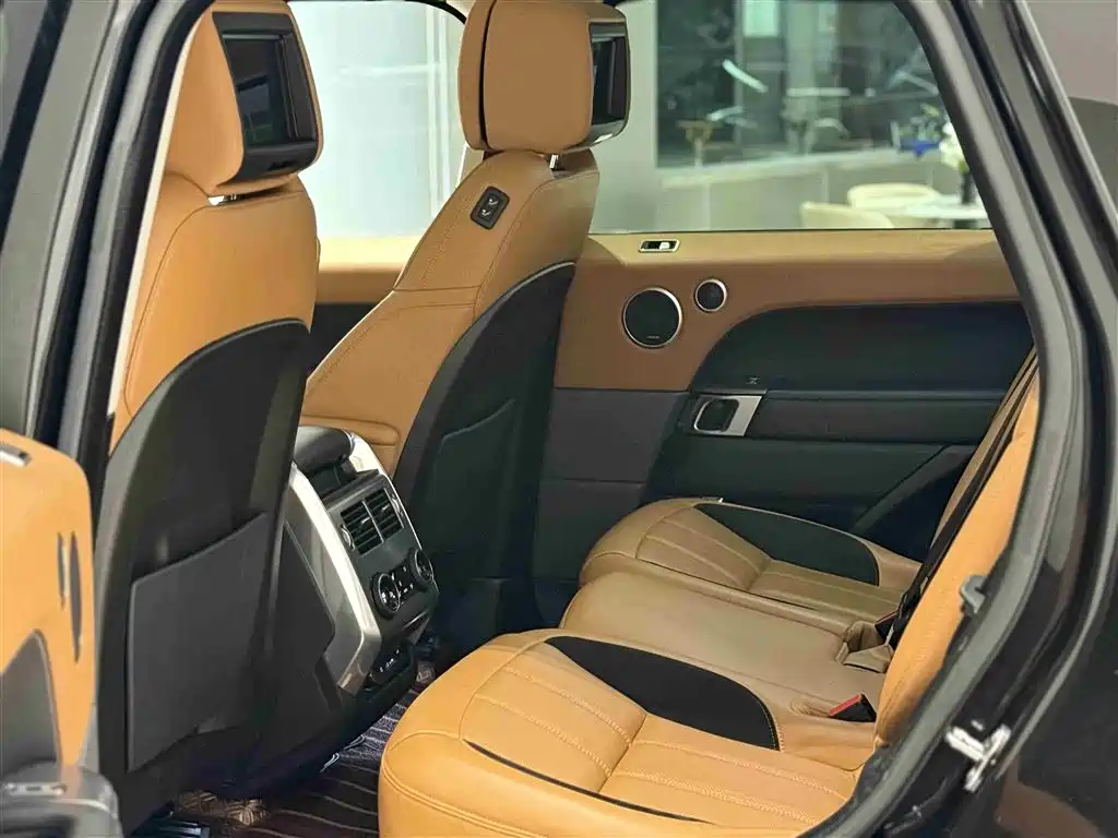 Land Rover Range Rover Sport 2020 3.0 L6 HSE DYNAMIC фото 14