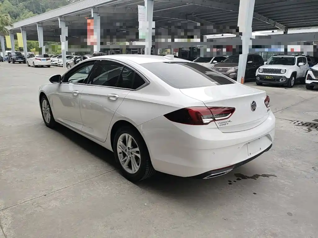 BUICK REGAL