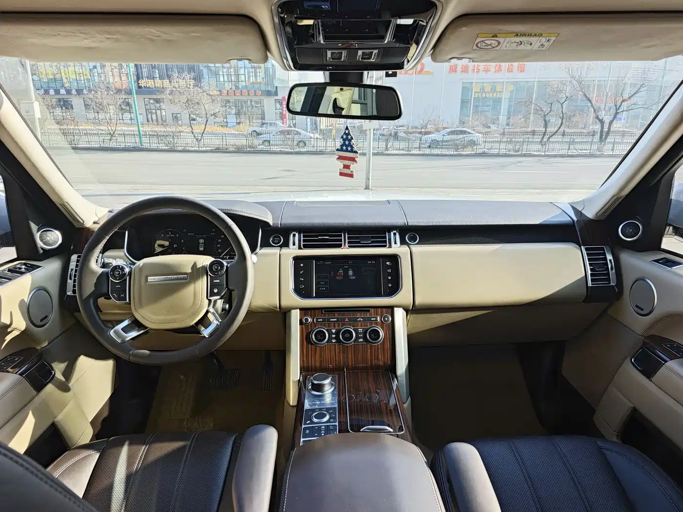 Land Rover Range Rover 2015 3.0 SC V6 Vogue фото 16