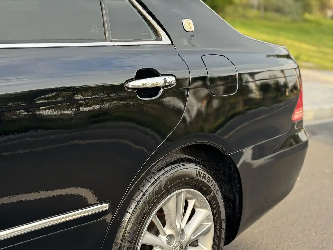 Photo 17 - Toyota Crown