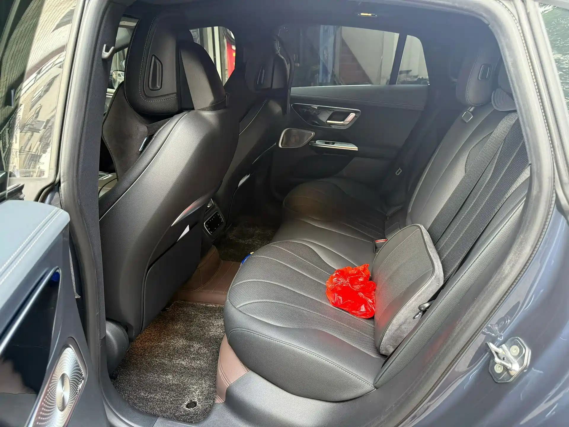 Фото 4 - Mercedes-Benz EQE