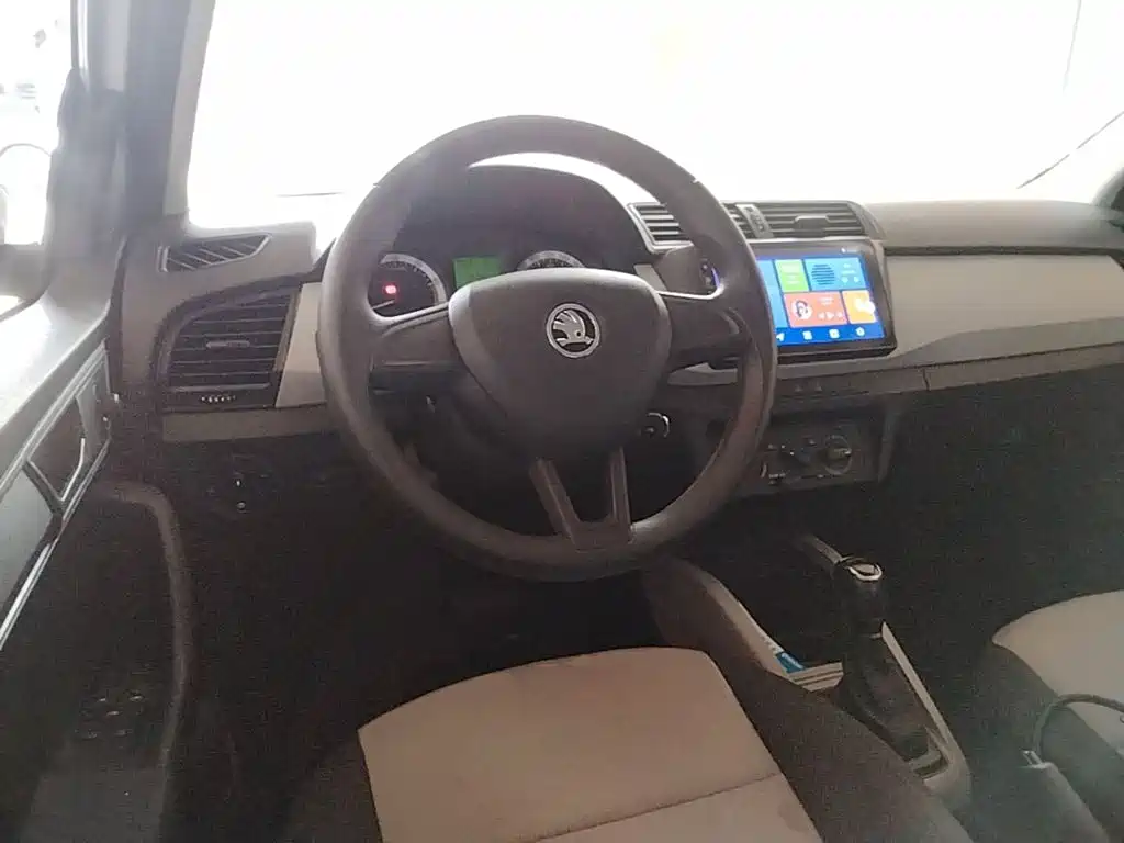 Škoda Fabia 2017 2017 1.4L Auto Car Enjoy Edition