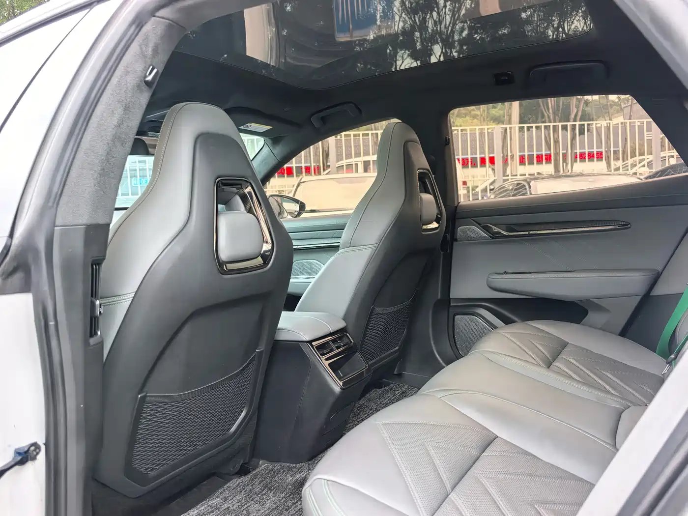 ZEEKR EXTREME KRYPTON 001