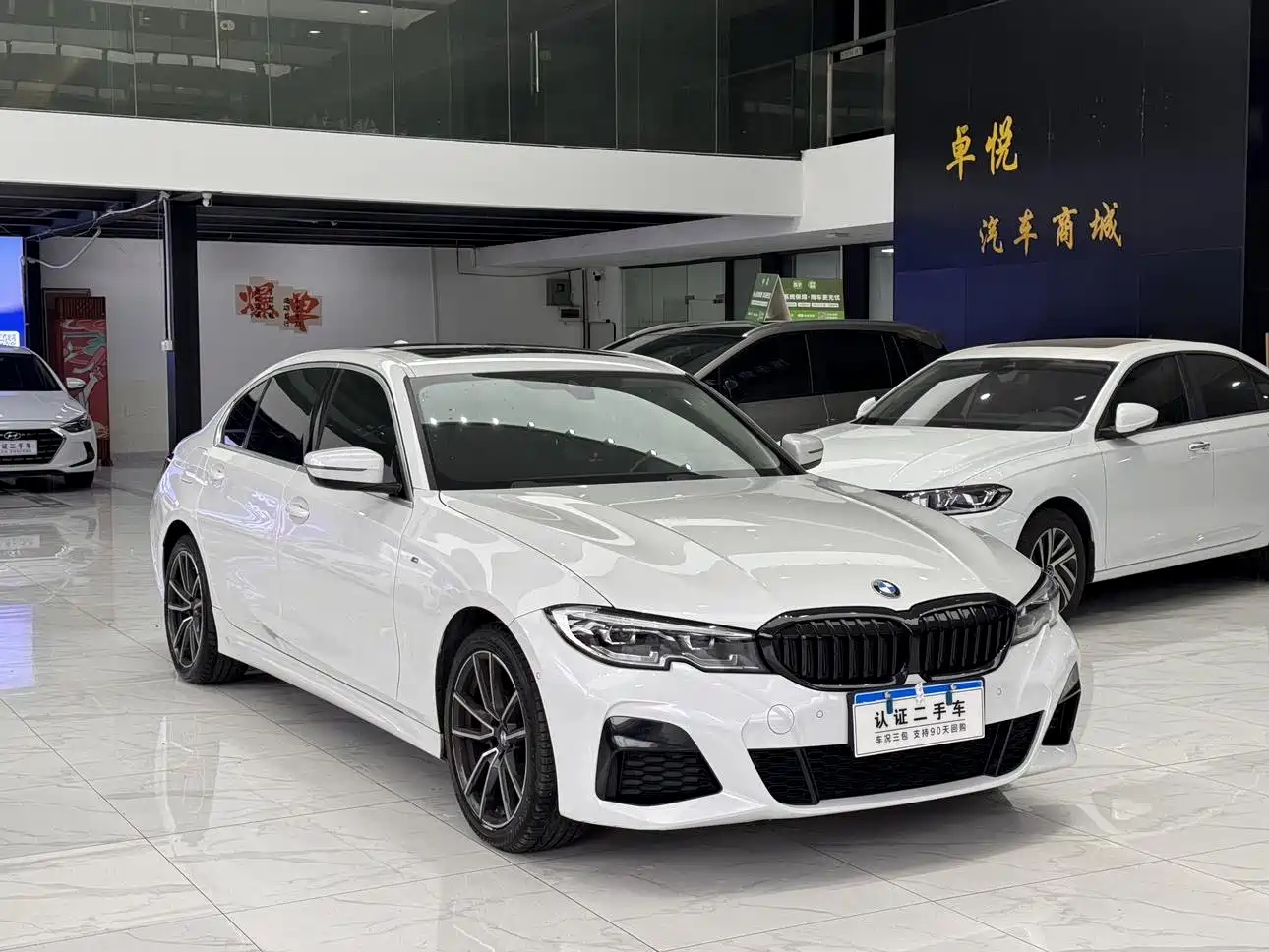 BMW 3 Series 2020 325Li M Sport Package фото 5