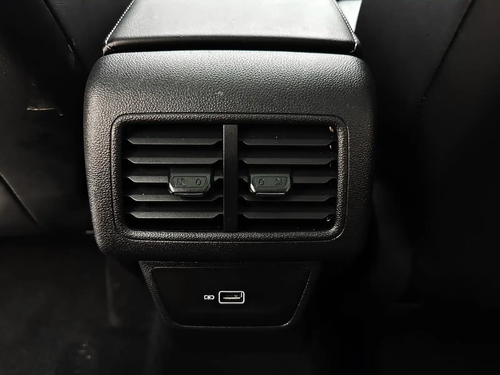 Фото 17 - Jetta VS7