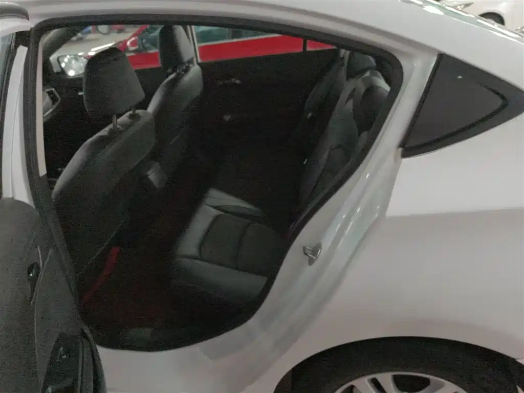 Chevrolet Cavalier 2018 320 Auto Joy Edition фото 17