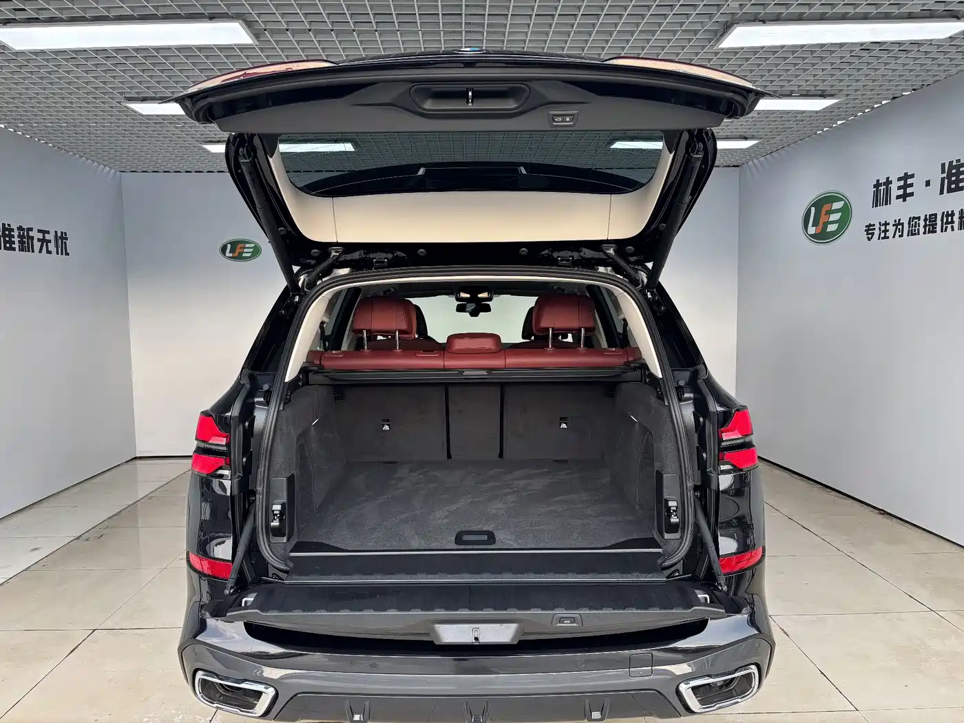 BMW X5 2026 2026 xDrive 30Li Luxury M Sport Night Edition Package