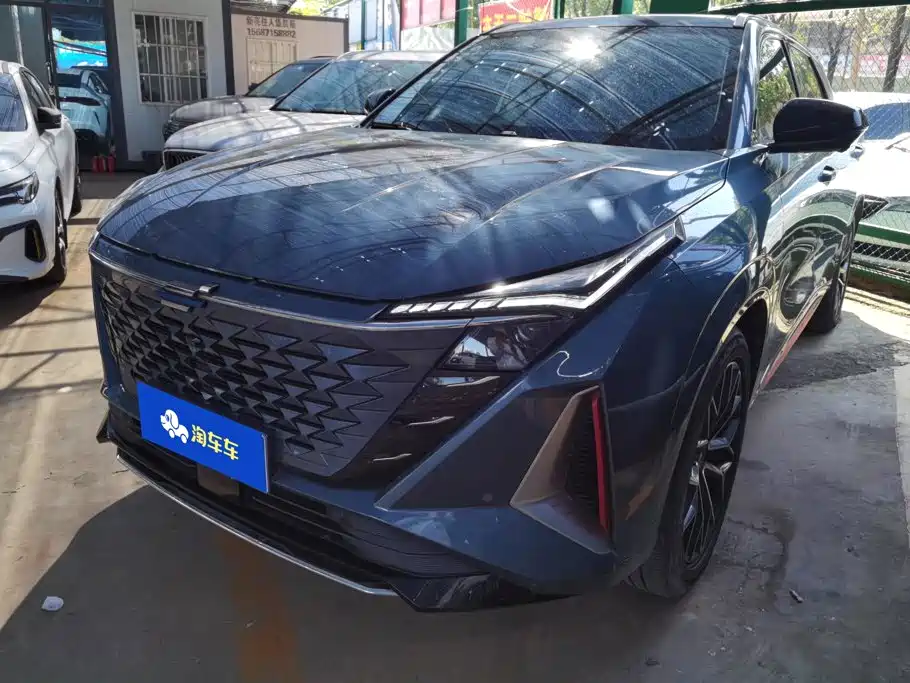 Changan Oshan Z6 2022 Blue Whale 1.5T DCT Smart City Edition