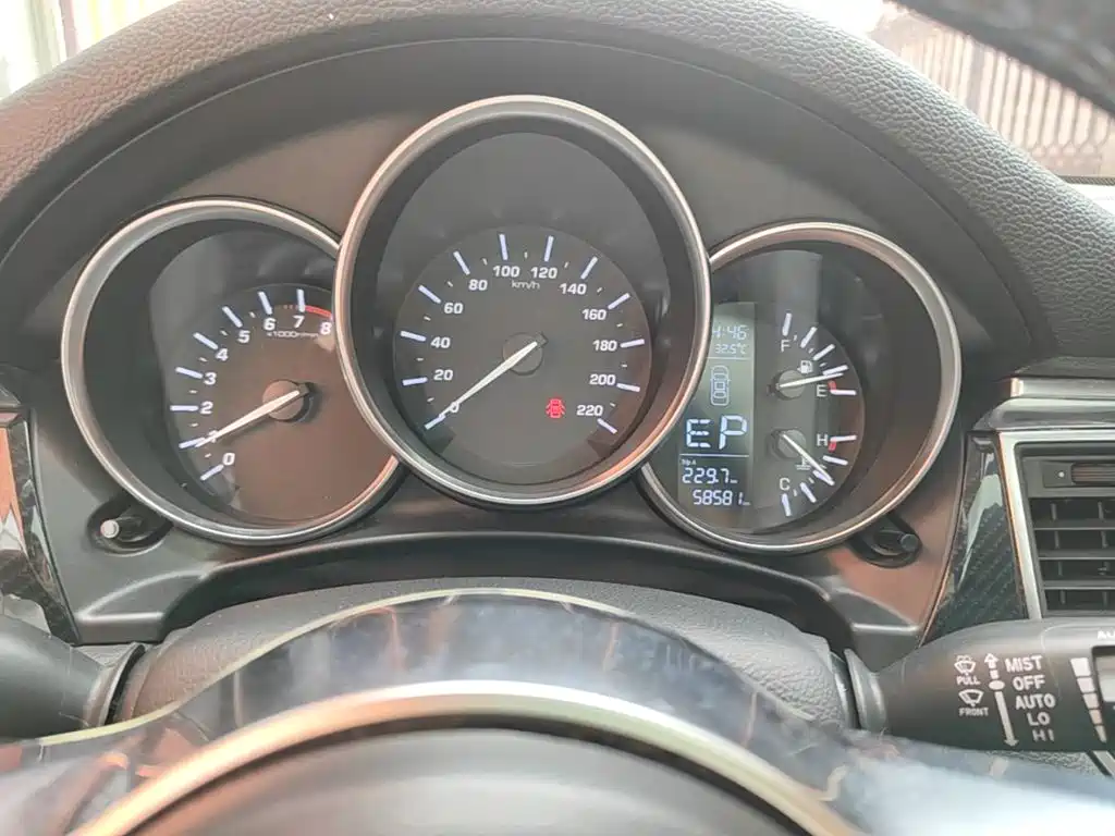 Zotye SR9 2018 2017 2.0T Auto Ultimate Heart Edition