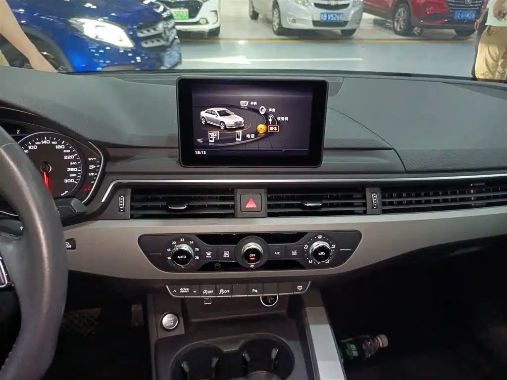 Audi A4L 2018 30th Anniversary 40 TFSI Progressive фото 8