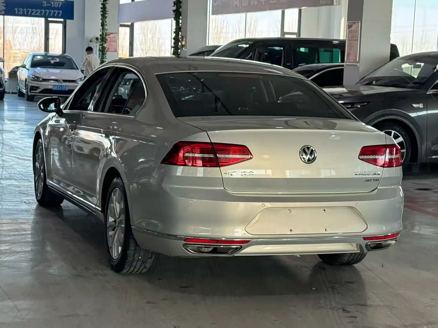 Volkswagen Magotan 2017 380TSI DSG Luxury фото 5