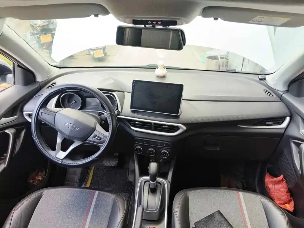 Chevrolet Trax 2020 2019 Redline 325T Auto Fun Edition China VI