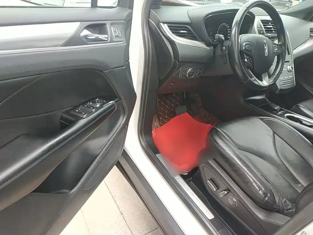 Lincoln MKC 2019 2019 2.0T 2WD Premium Edition China VI