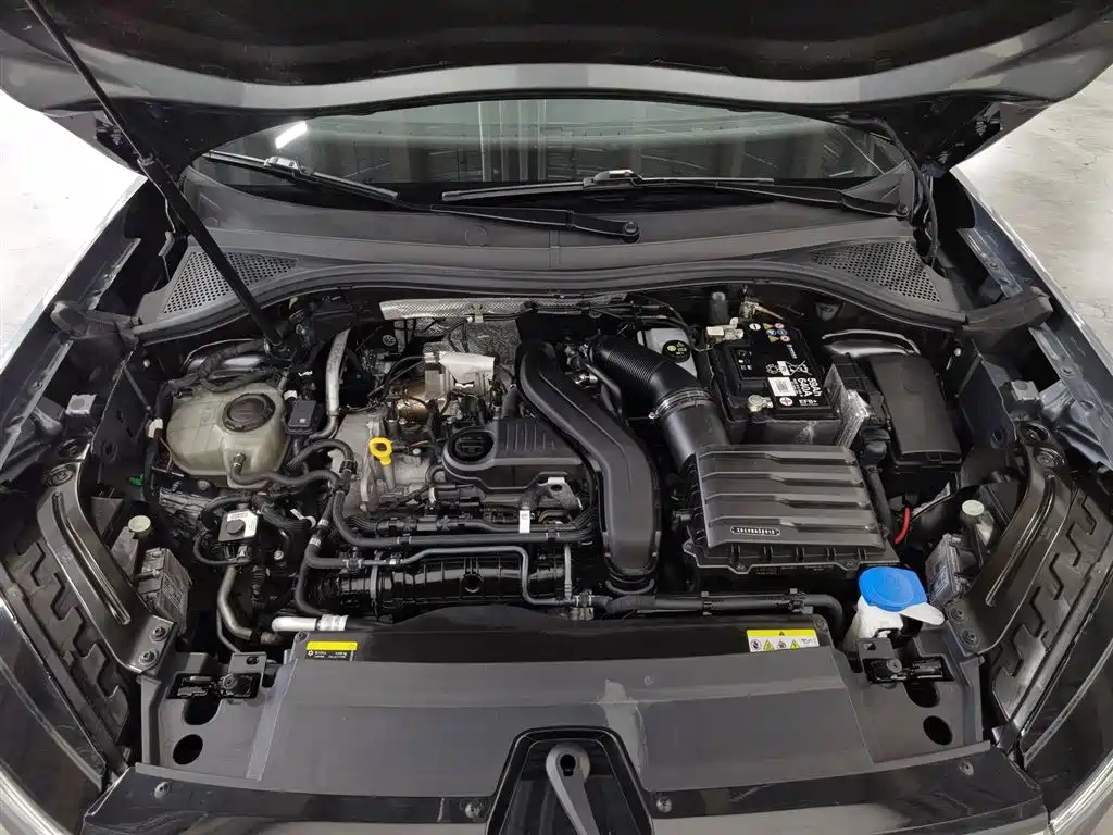 Volkswagen Tayron 2024 300TSI 2WD Luxury Plus Advanced фото 6