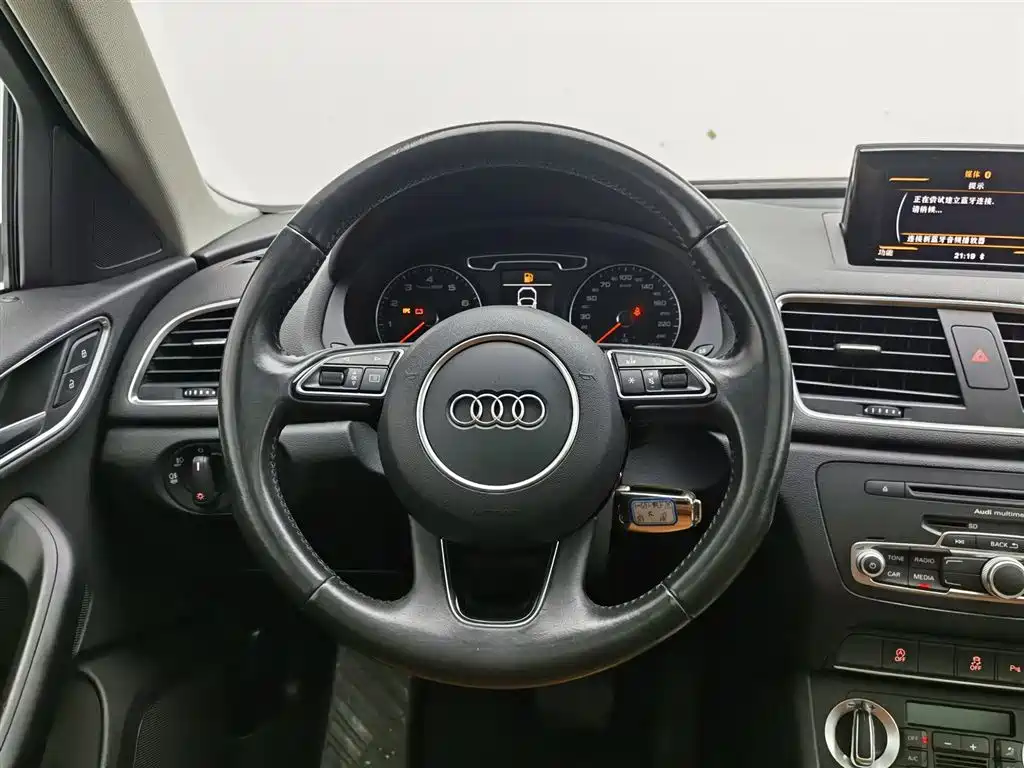 Audi Q3 2016 30 TFSI Heritage Edition Smart Leader фото 11