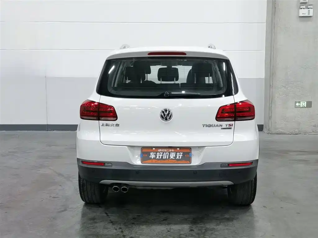 Volkswagen Tiguan 2015 1.8TSI Automatic 4WD Highline фото 4