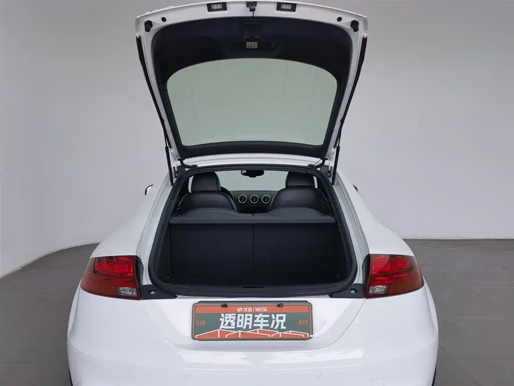 Audi TTS 2013 TTS Coupe 2.0TFSI quattro фото 16