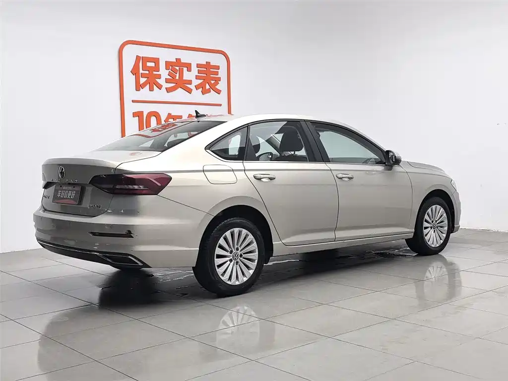 Volkswagen Lavida 2021 1.5L Automatic Vision Edition фото 2