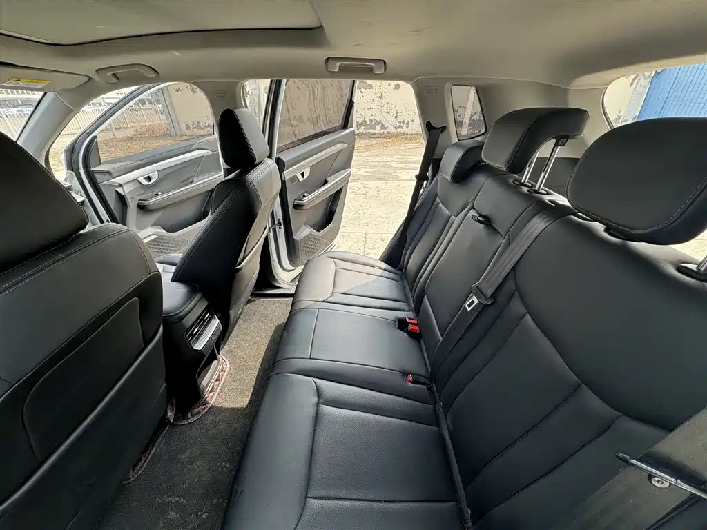 Wuling Motors Wuling Xingchen 2022 2021 1.5T CVT Stellar Edition
