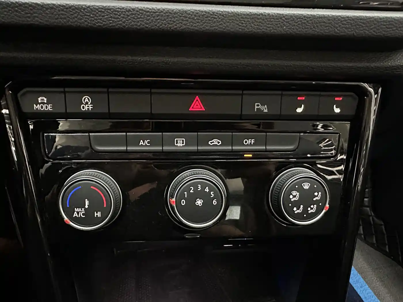 Volkswagen T-Roc, миниатюра 17
