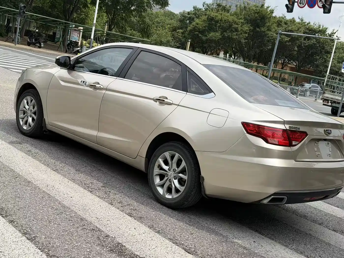 Geely Emgrand GL 2017 2017 1.8L DCT Elite