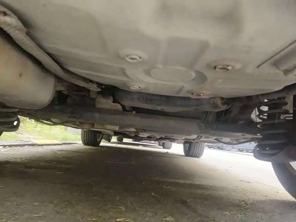 Zhonghua V5 2015 2012 1.5T Manual 2WD Sport