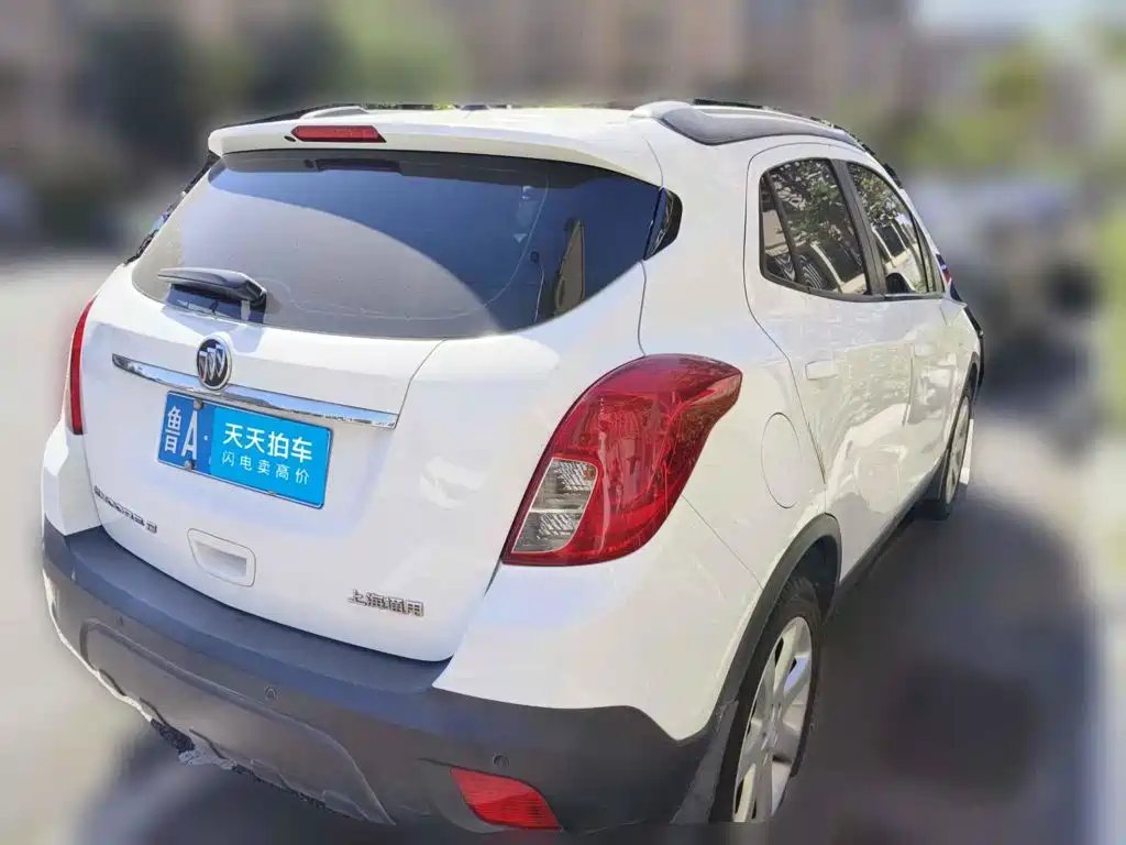 Фото 2 - Buick Encore