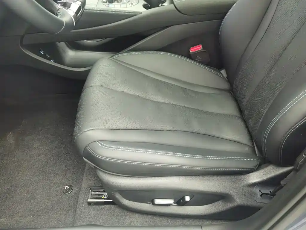 BYD Seal 06 New Energy 2025 2025 DM-i Smart Drive Edition 120KM Luxury