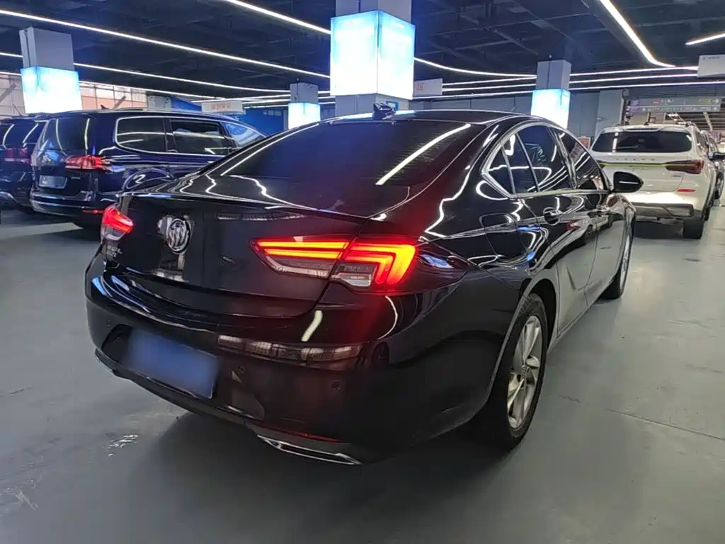 Фото 7 - Buick Regal
