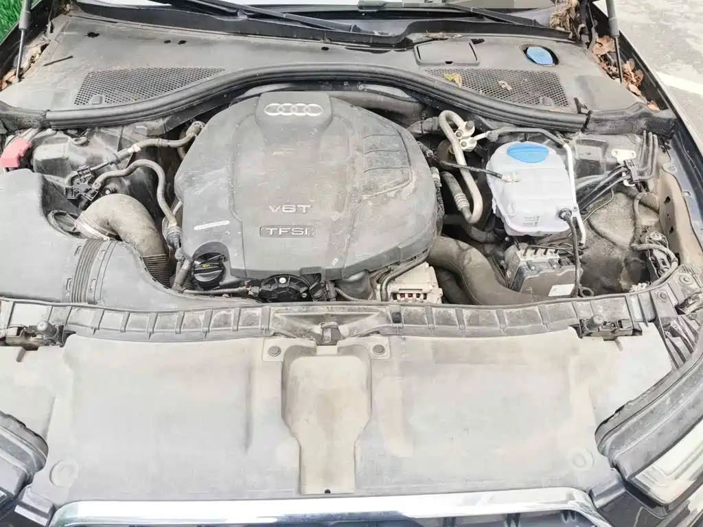 Фото 3 - Audi A6L