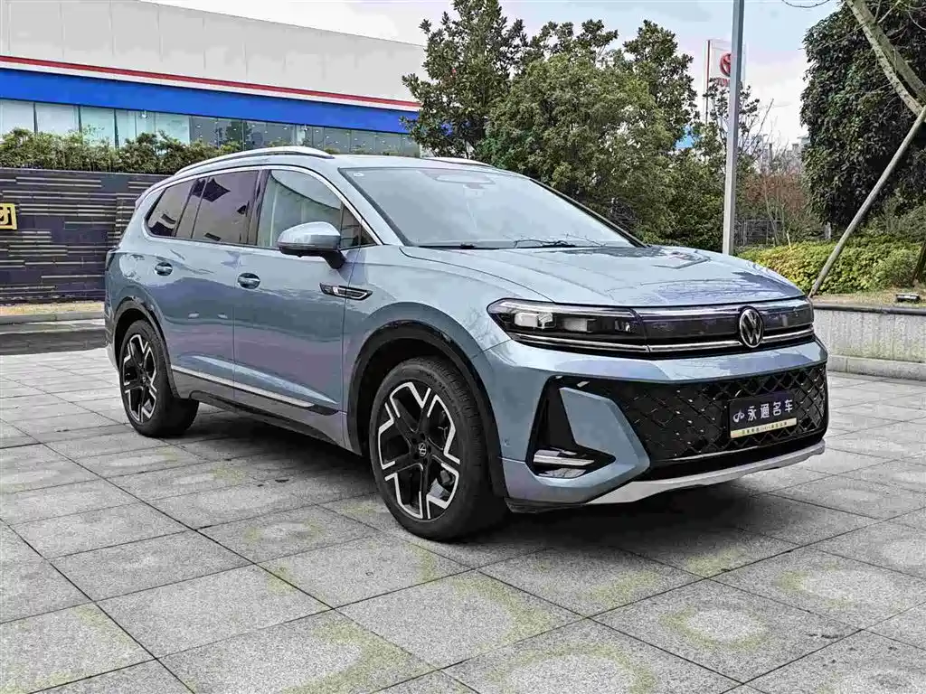 Volkswagen Talagon 2025 450TSI R-Line 6-Seater фото 3