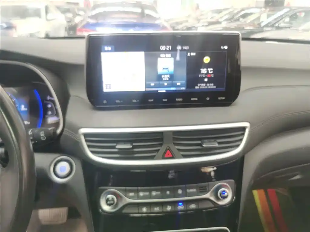 Hyundai Tucson 2019 280TGDi Dual-clutch 2WD Fashion Edition China VI фото 13