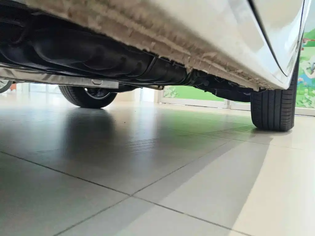 Фото 8 - Buick GL8