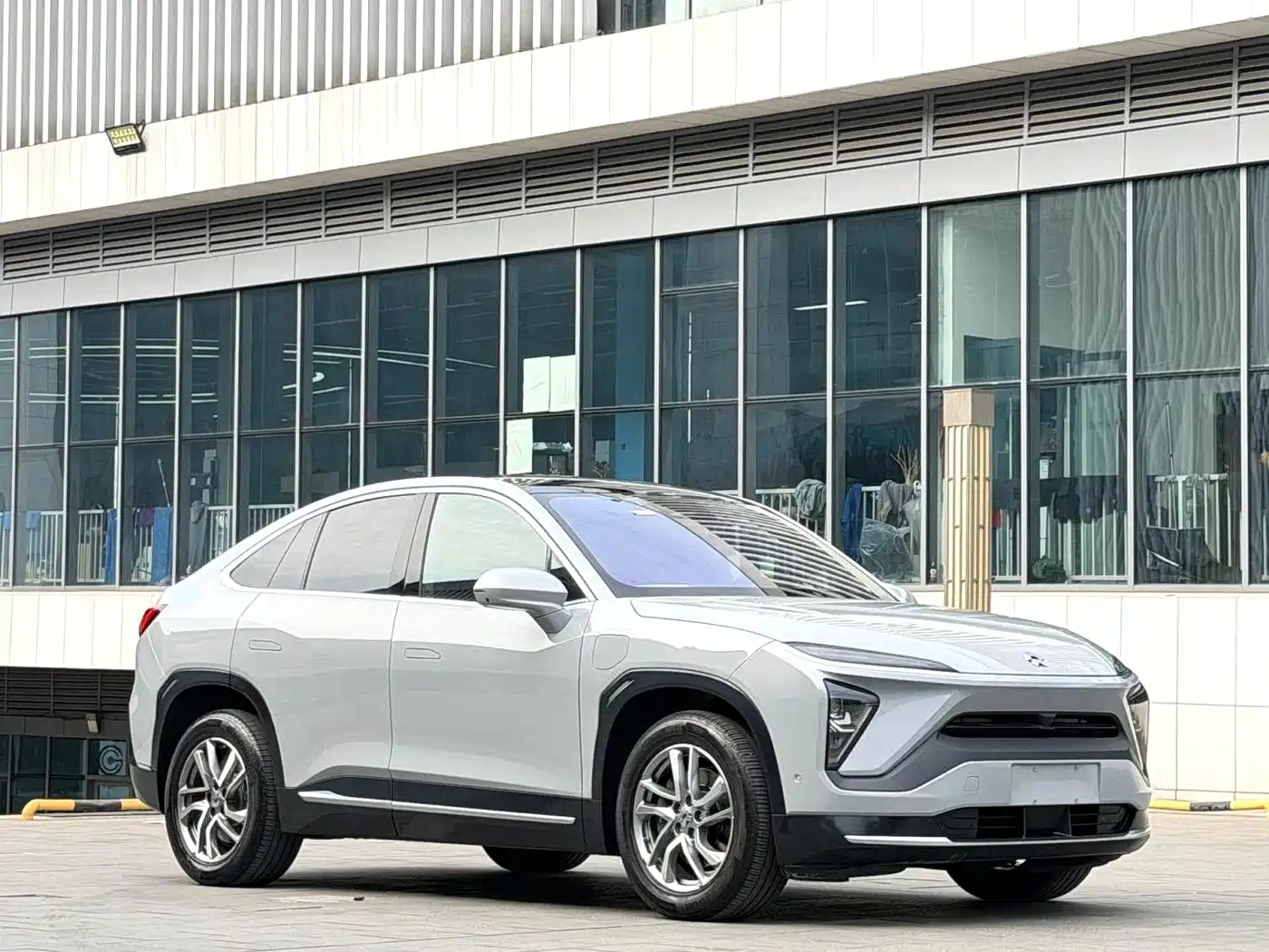 NIO NIO EC6