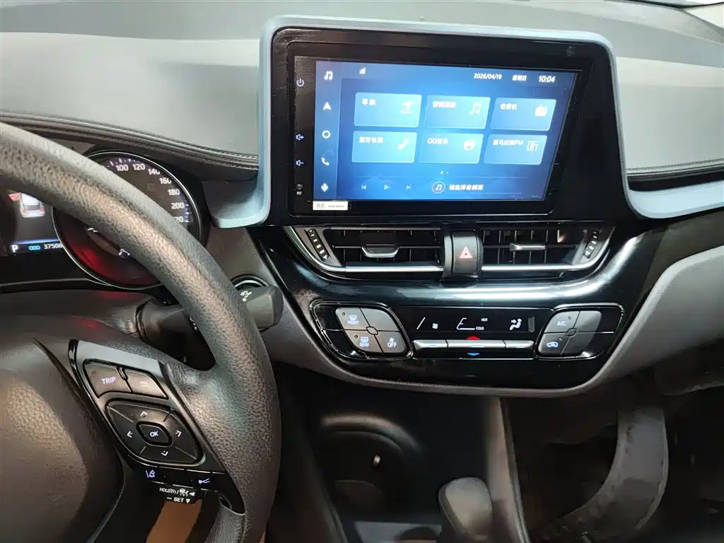 Toyota IZOA 2021 2.0L Yixiang Edition фото 13