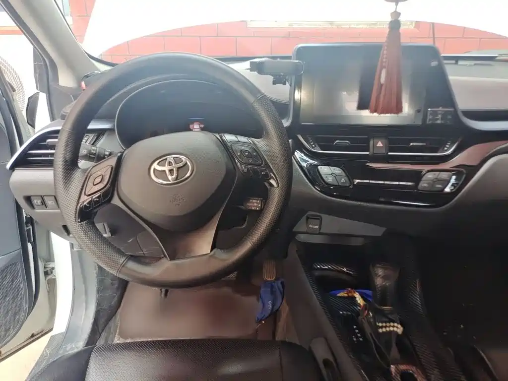 Toyota IZOA 2022 2021 Hybrid 2.0L YiXing Edition
