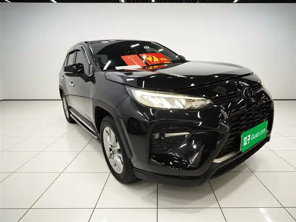 Toyota Wildlander 2021 2.0L CVT 2WD Luxury Edition фото 4