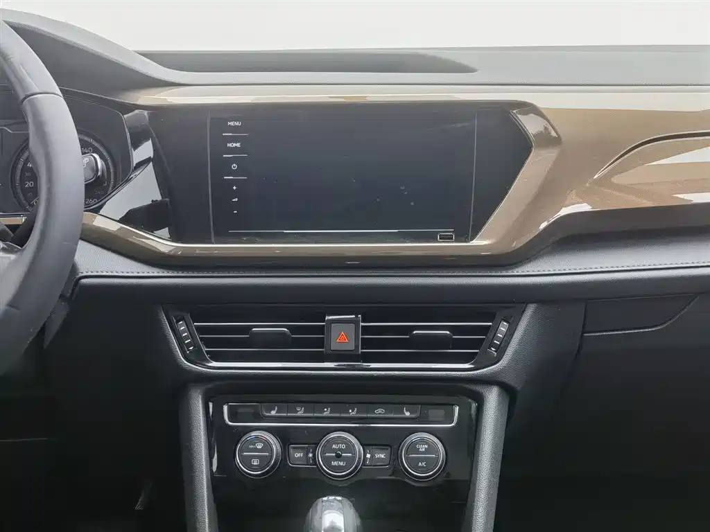 Volkswagen Tharu 2020 Facelift 330TSI 4WD Luxury PLUS Edition China VI фото 12