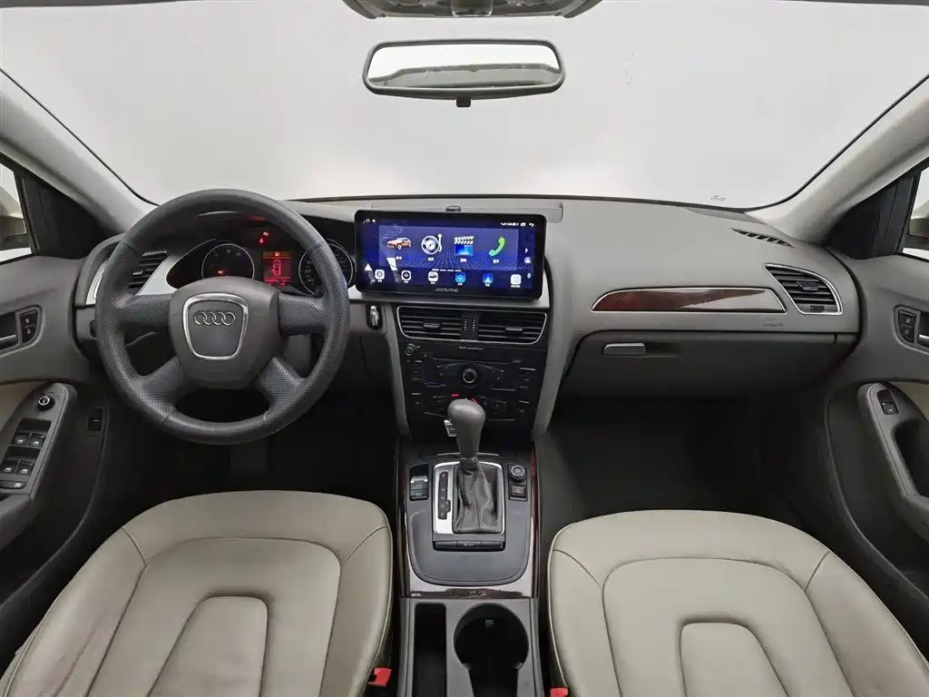 Audi A4L 2011 2.0 TFSI Comfort фото 5