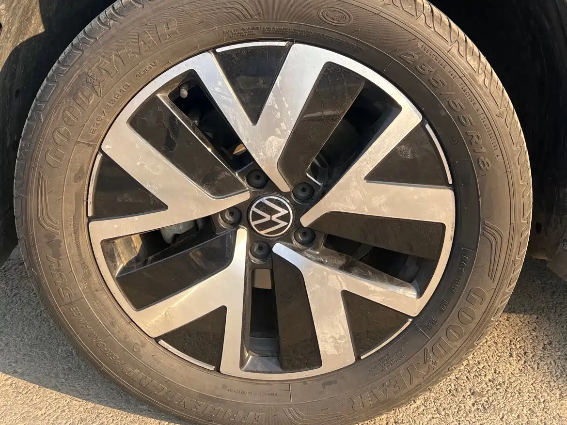 Volkswagen Tayron 2023 330TSI 2WD Luxury Plus Advanced Edition фото 7