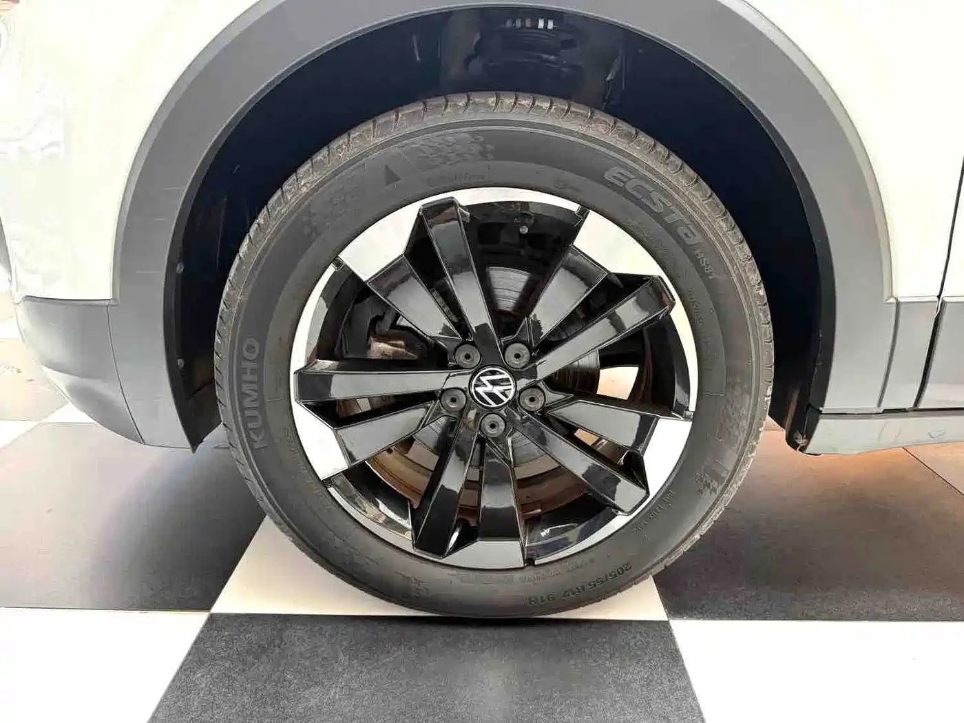 Volkswagen Tanying, миниатюра 5