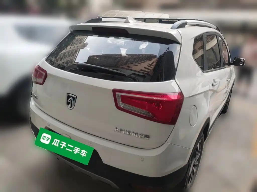 Baojun 560 2017 2016 1.8L iAMT Luxury
