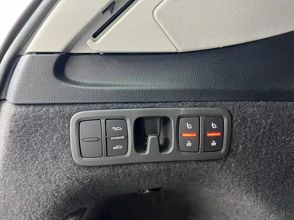 Audi Q7 2024 2023 55 TFSI quattro S line Sport