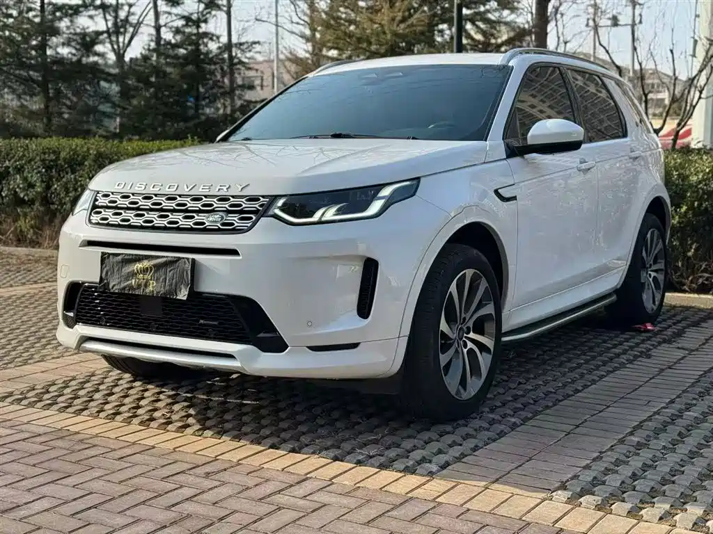 Land Rover Discovery Sport 2022 249PS Metropolis Edition 5-Seater фото 2