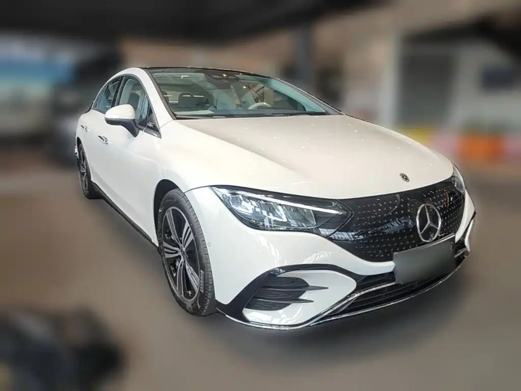 Mercedes-Benz EQE 2025 2025 Model 500 4MATIC Luxury Edition