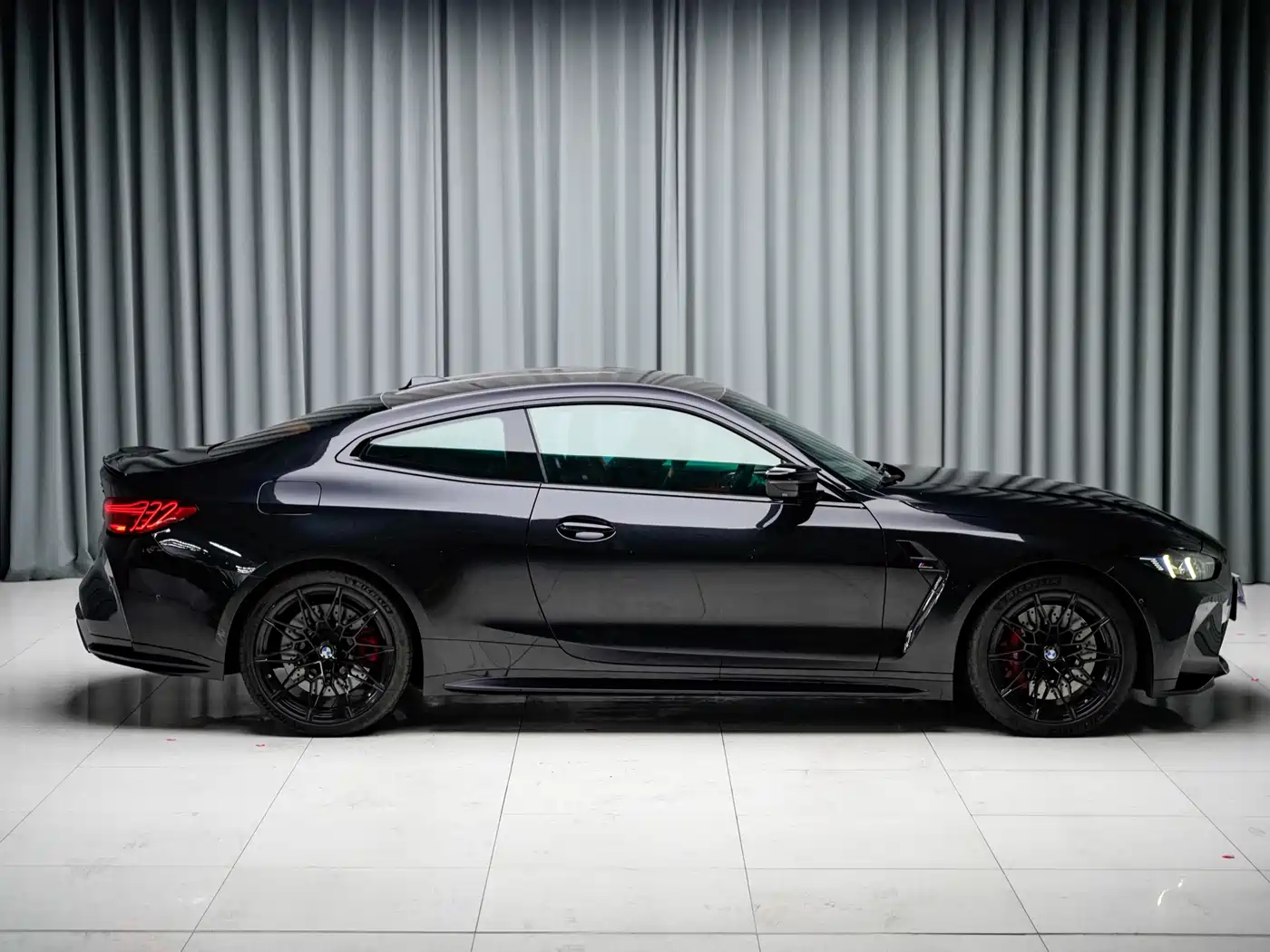 BMW M4 2025 2024 BMW M4 Coupe M xDrive Competition